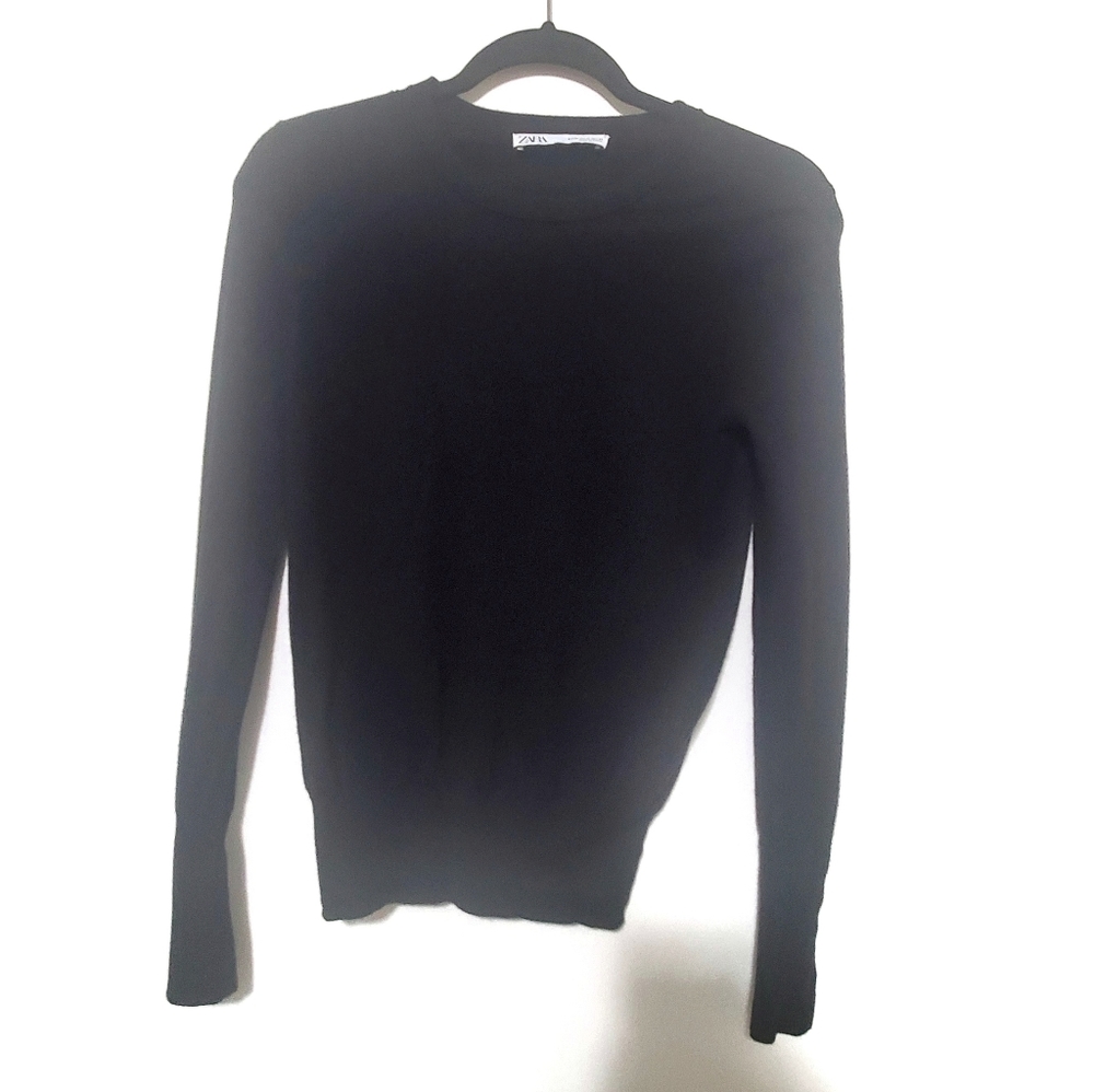 Zara black basic sweater size M